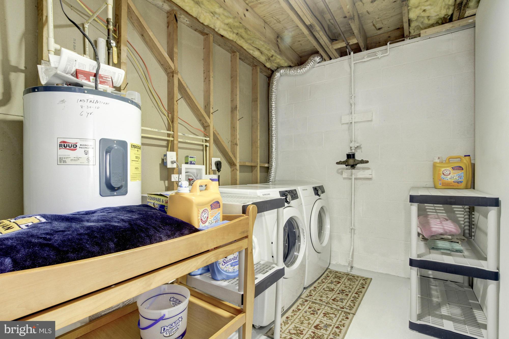 OLD FORT HILLS PLAT TWO - Residential