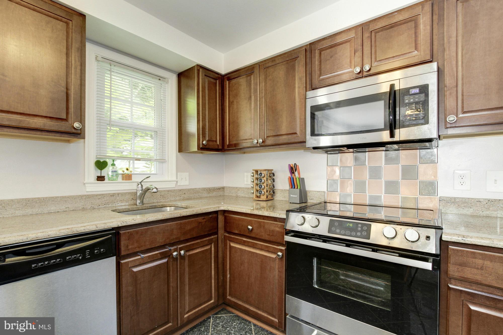 OLD FORT HILLS PLAT TWO - Residential