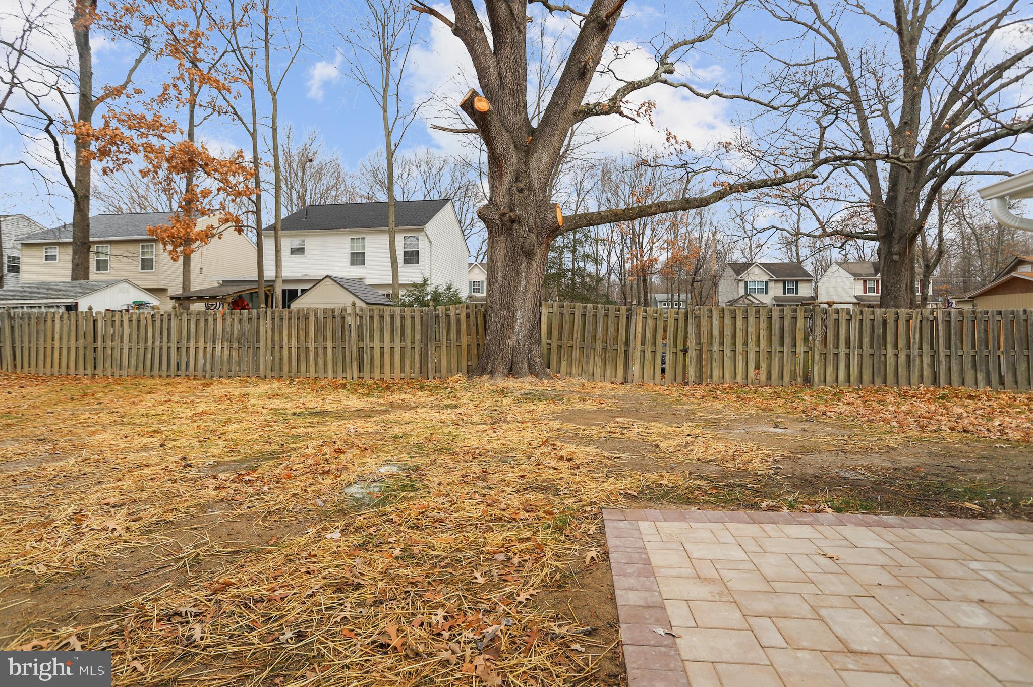 AVALON SHORES - Residential