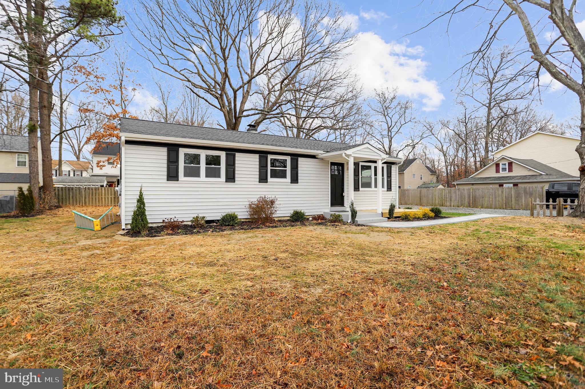 AVALON SHORES - Residential