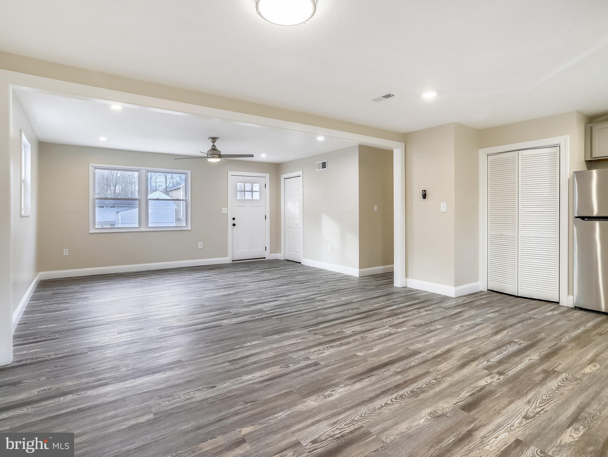 AVALON SHORES - Residential