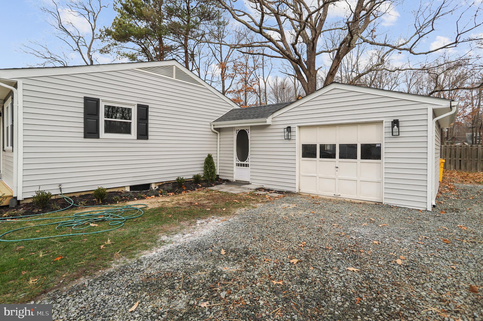 AVALON SHORES - Residential