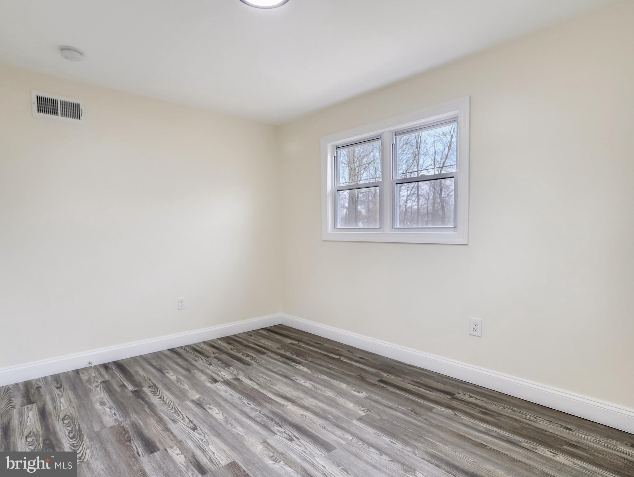 AVALON SHORES - Residential