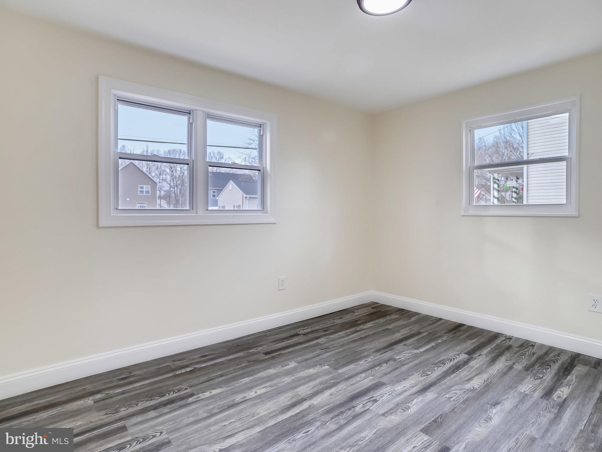 AVALON SHORES - Residential