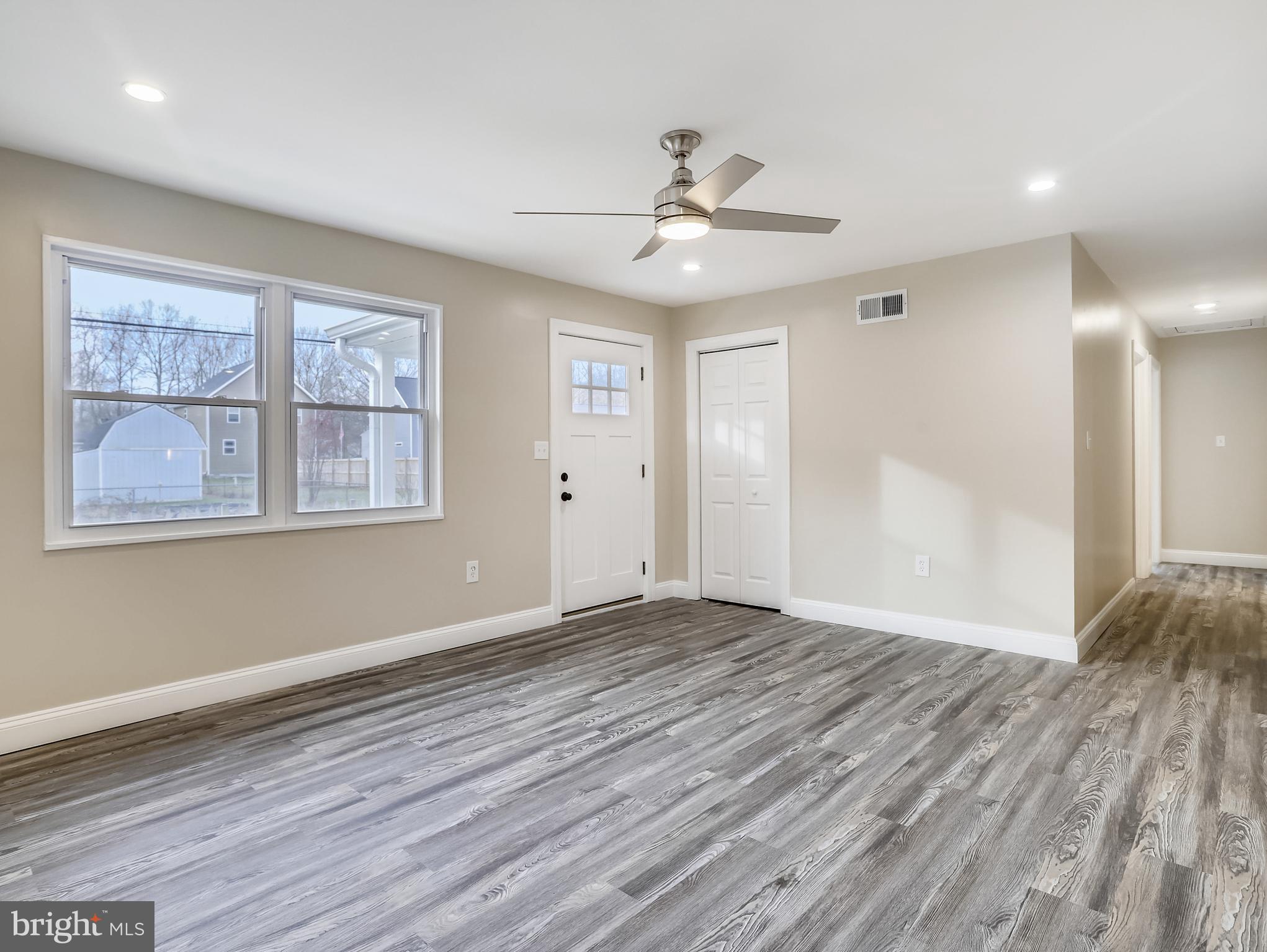 AVALON SHORES - Residential