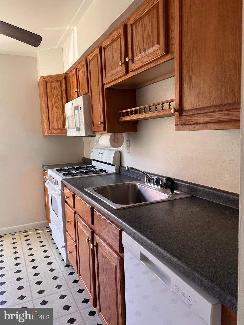 Photo of 329 Shawmont Avenue #1E6--329 F, PHILADELPHIA, PA 19128 (MLS # PAPH2556962)