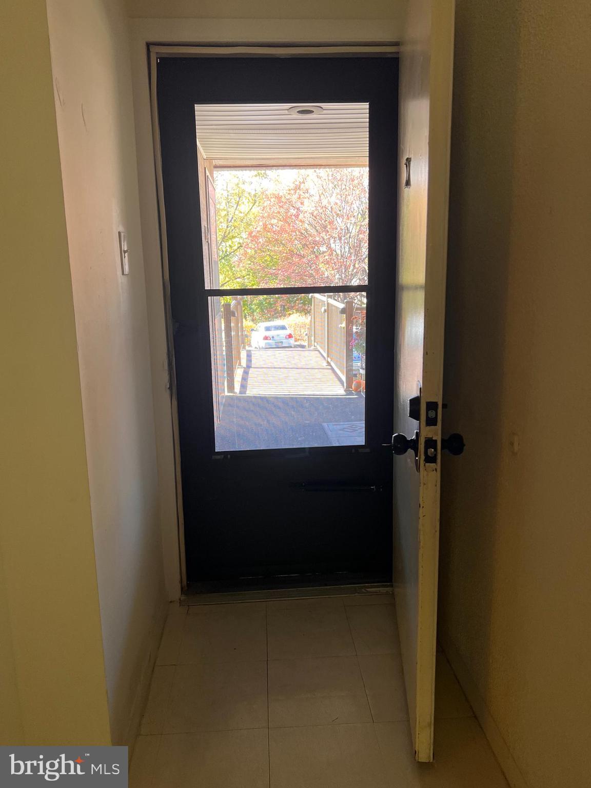 GREEN TREE RUN - Residential Lease