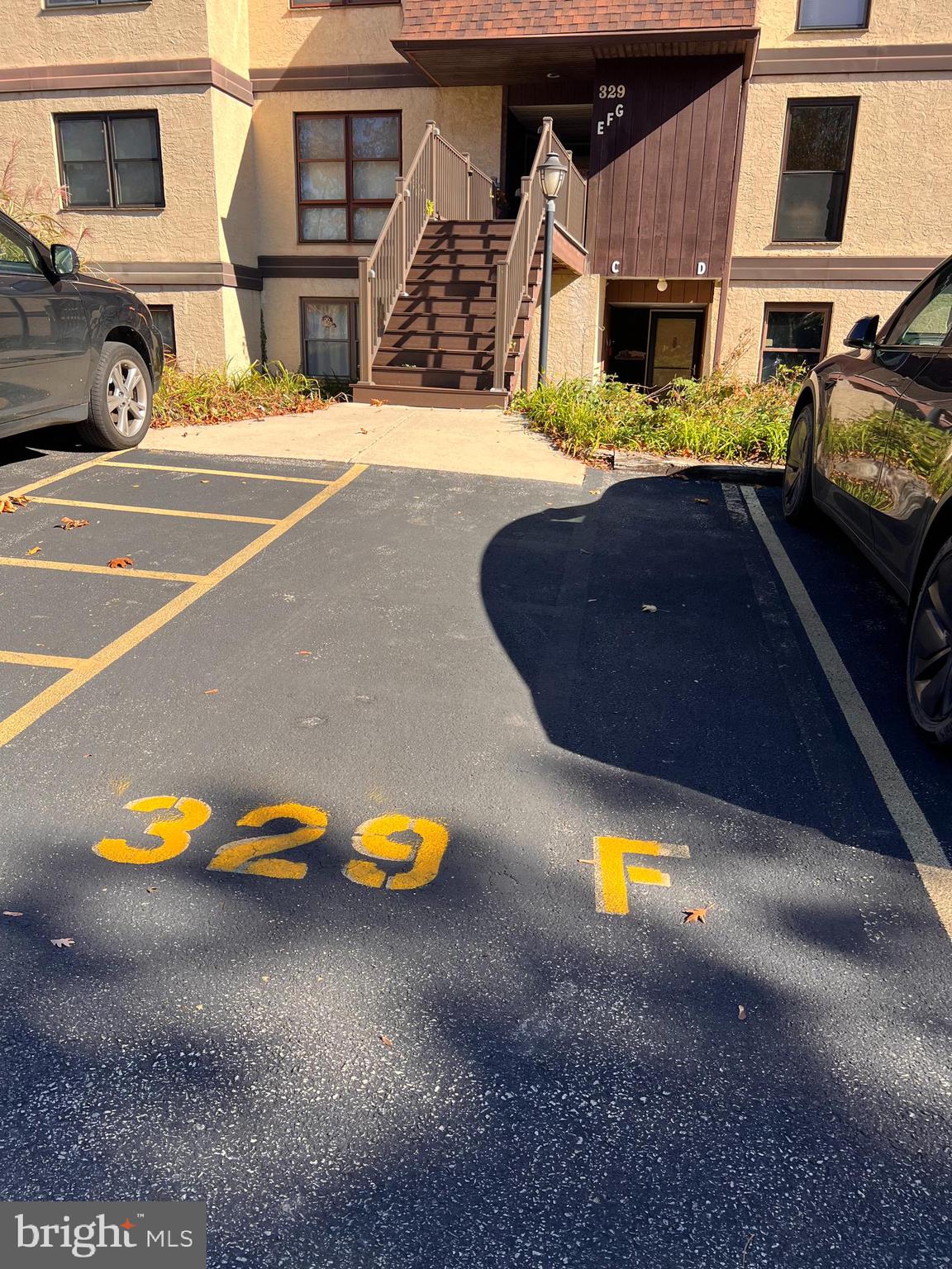 GREEN TREE RUN - Residential Lease