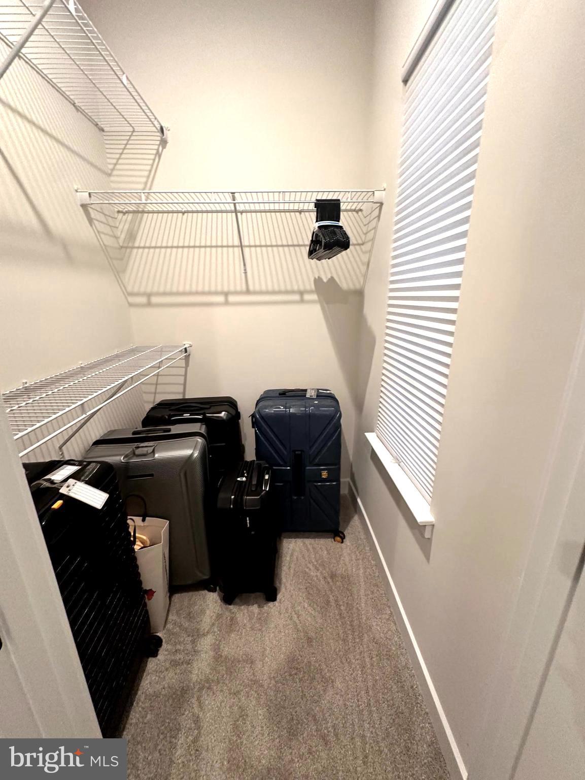 MONTGOMERY VILLAGE - Residential Lease