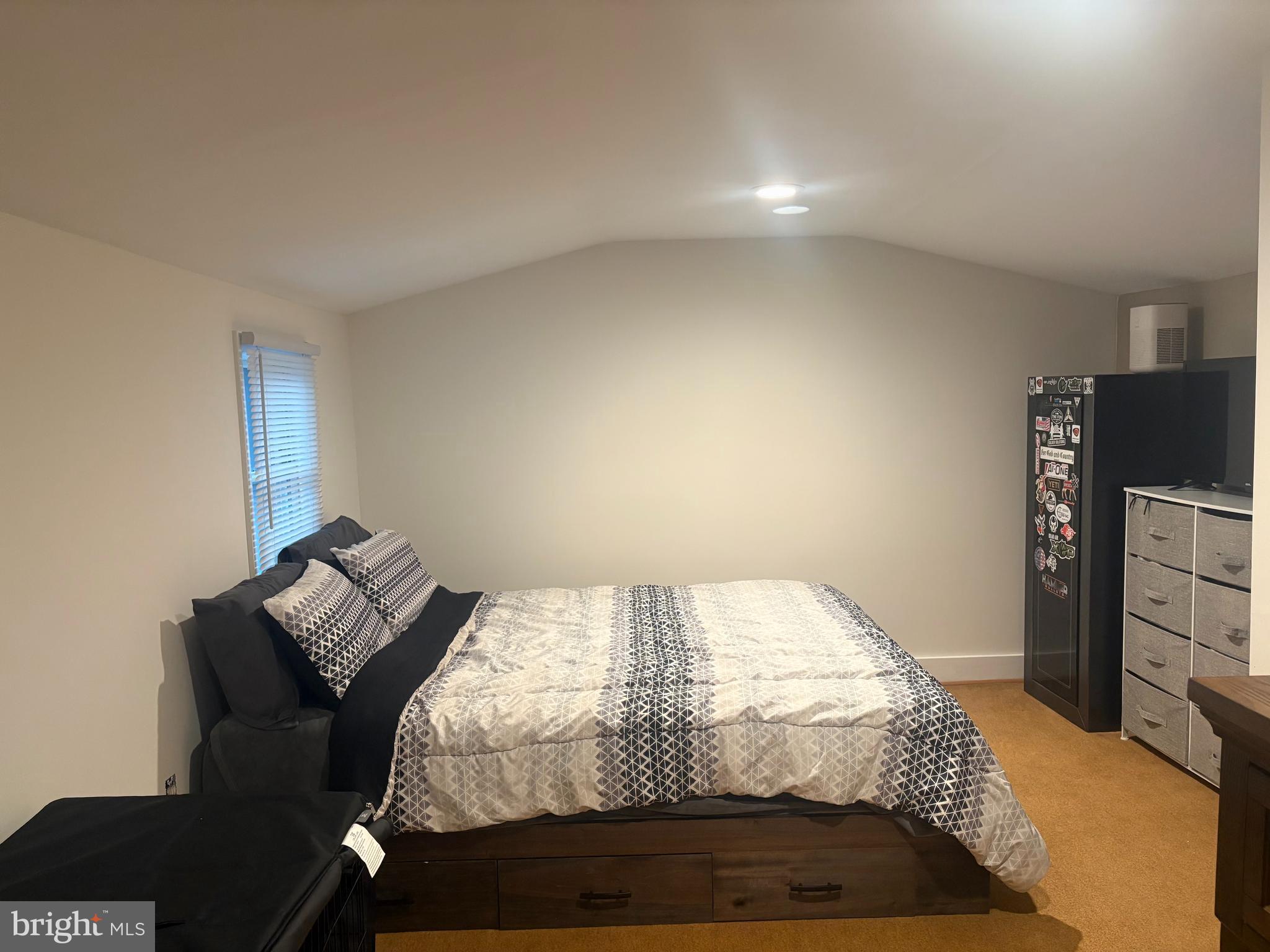 1203 CLAYTON