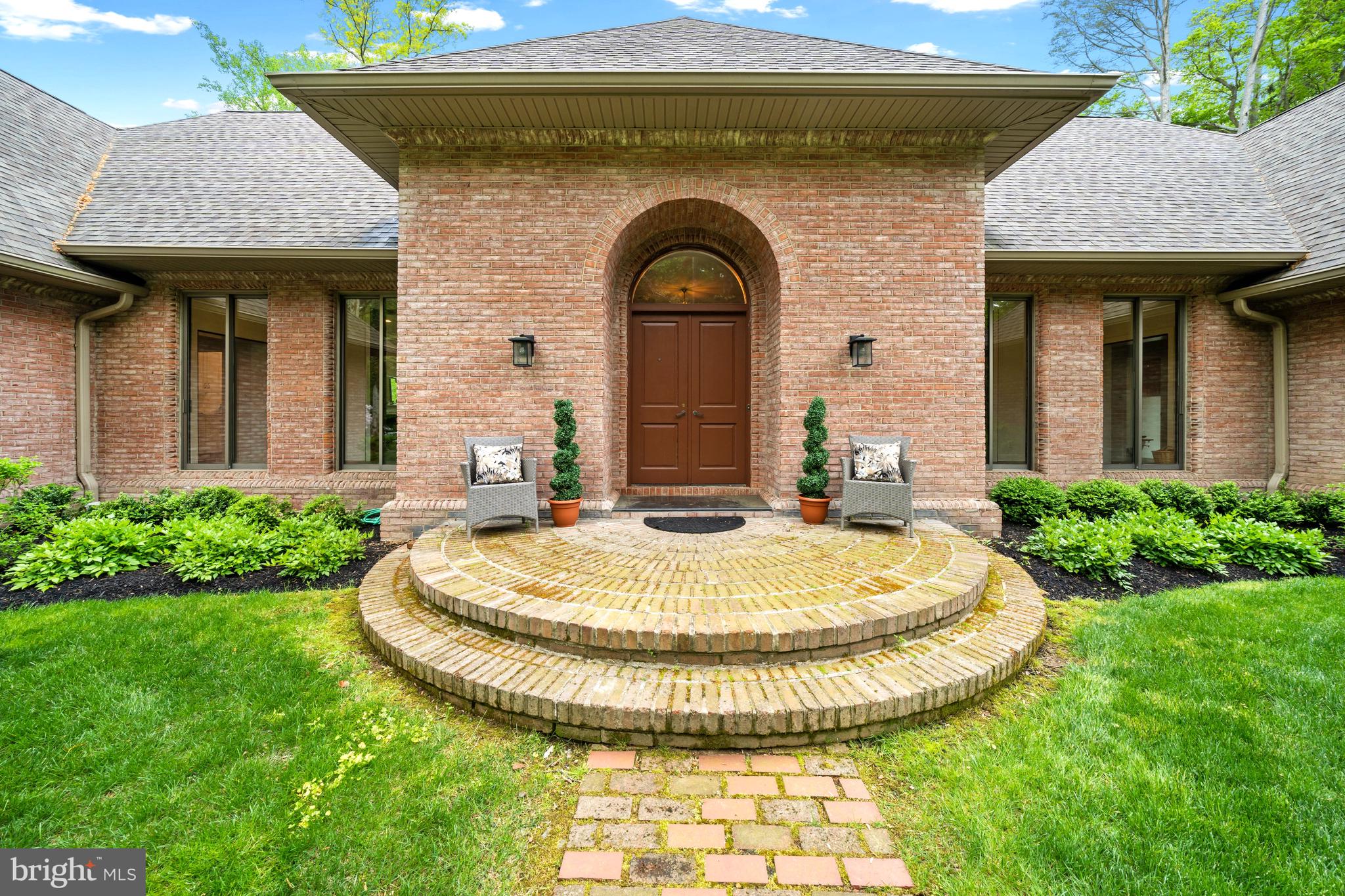 3 CARRIAGE ROAD