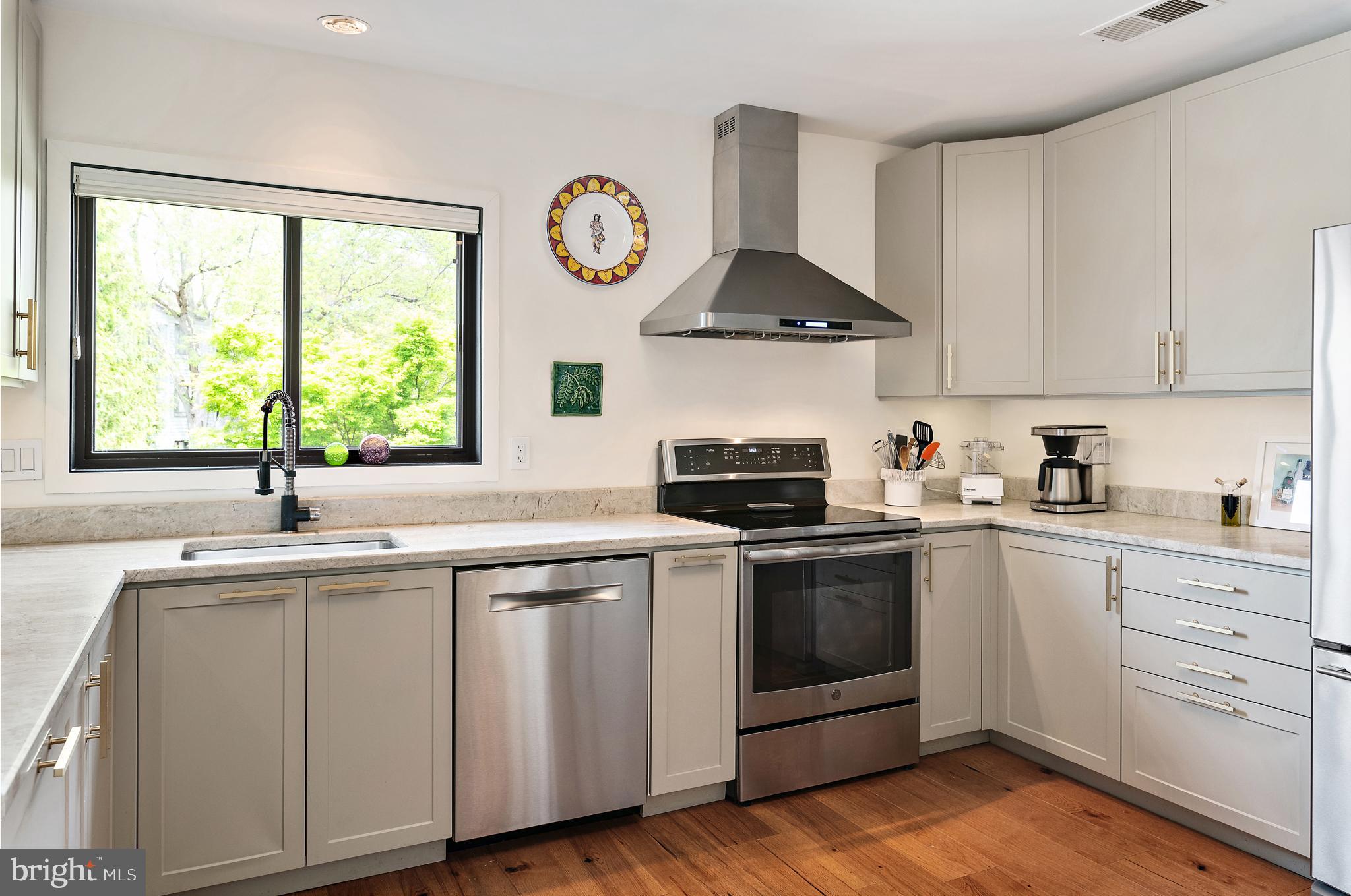 SHEARWATER CONDO - Residential