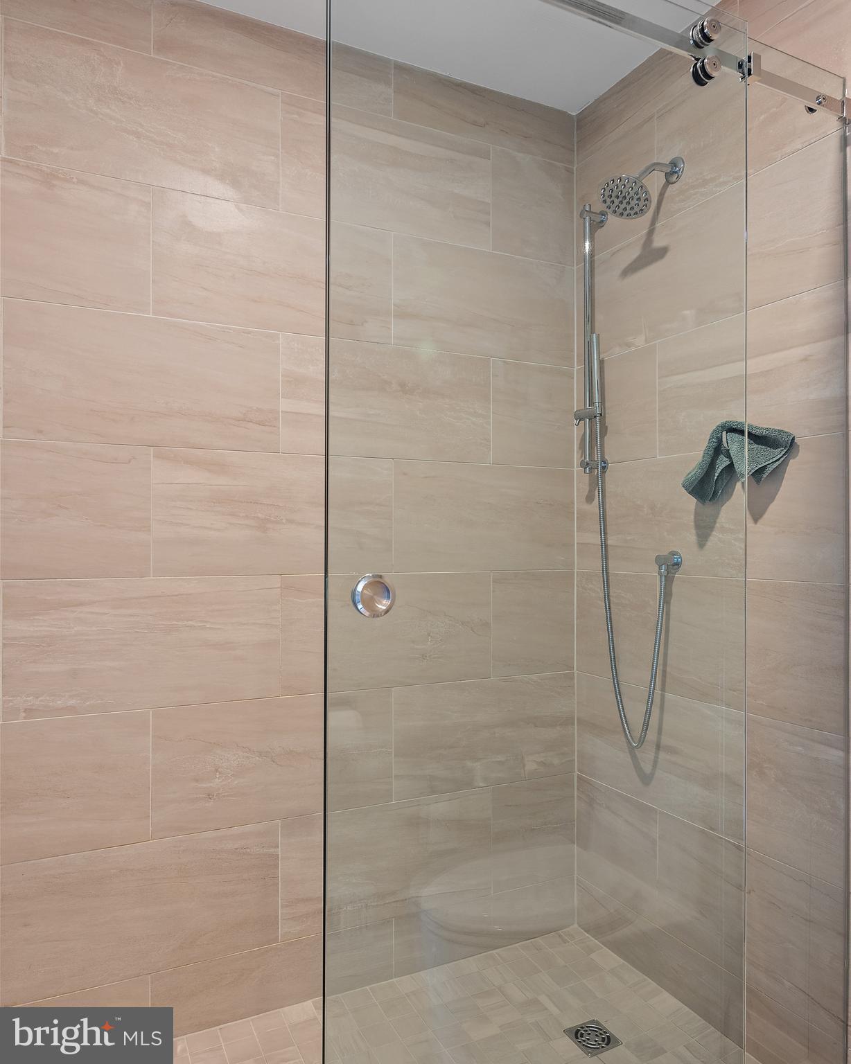 SHEARWATER CONDO - Residential
