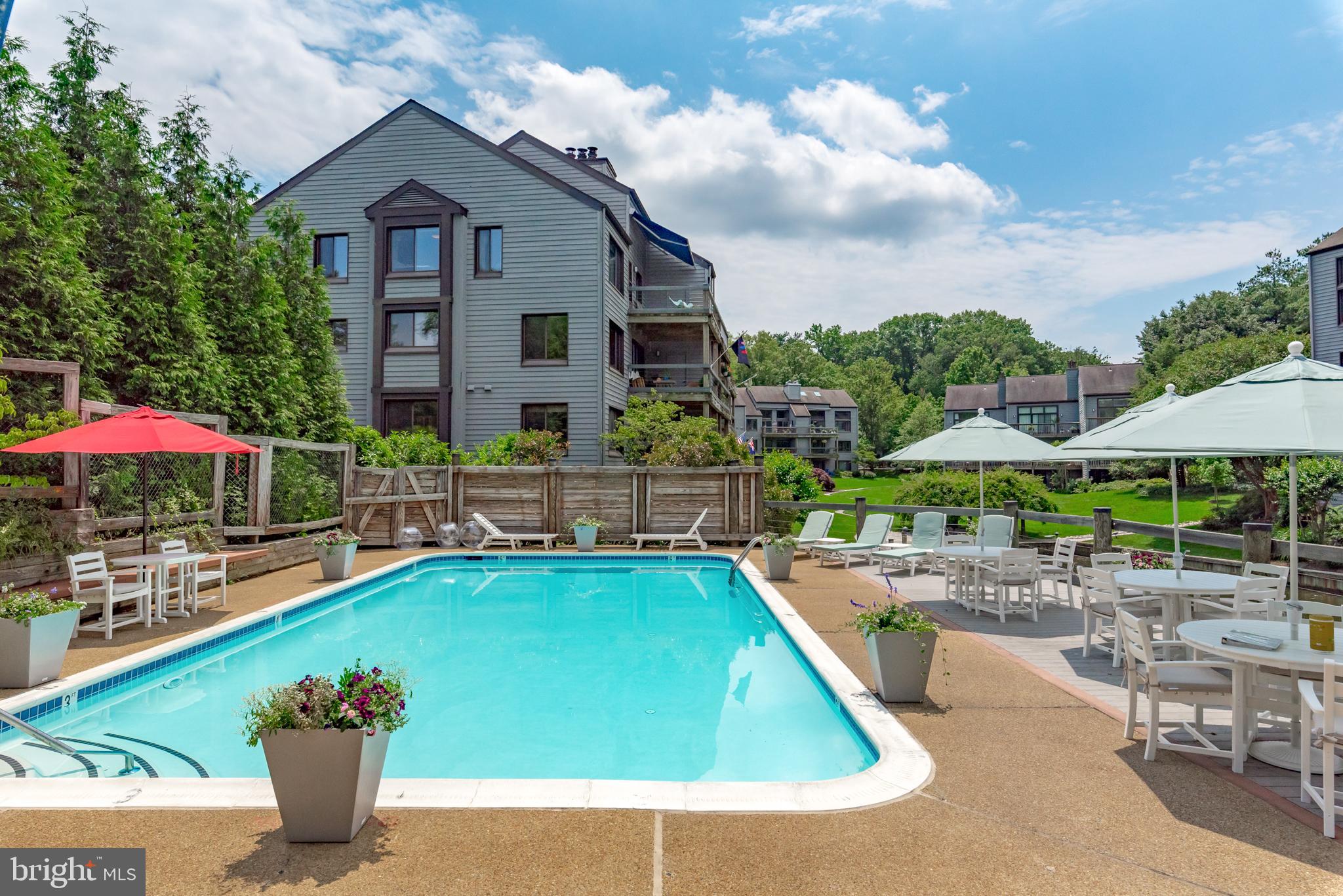SHEARWATER CONDO - Residential