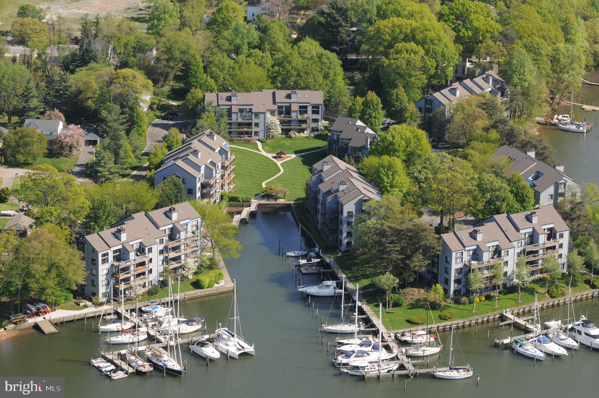 SHEARWATER CONDO - Residential