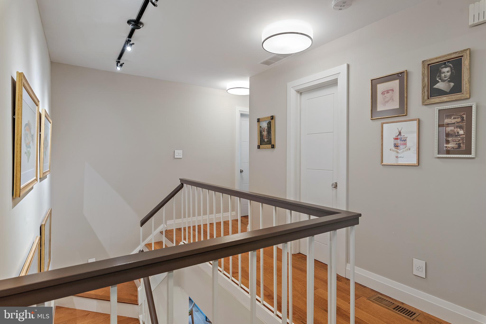 SHEARWATER CONDO - Residential