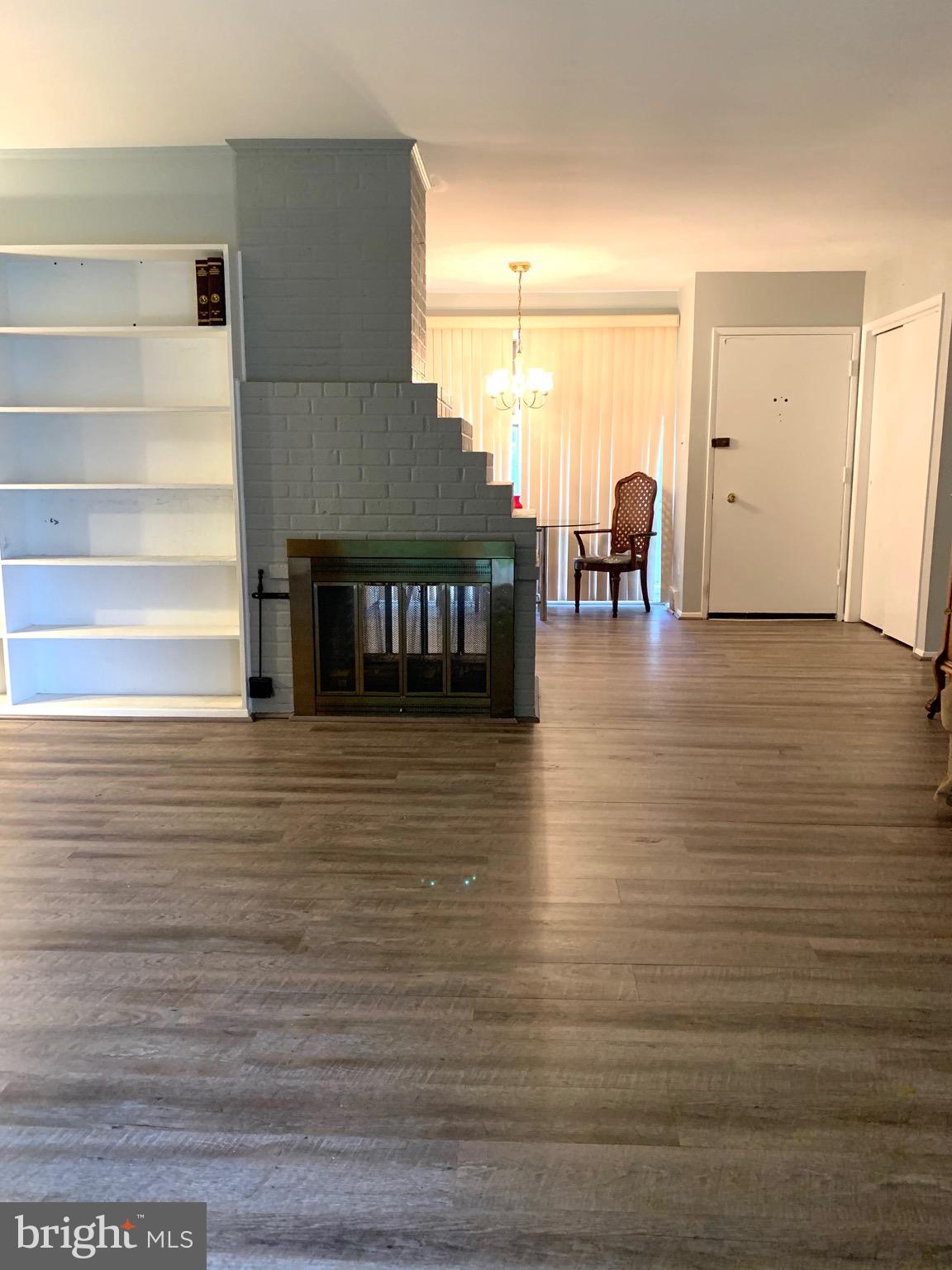 EDSALL PARK - Residential