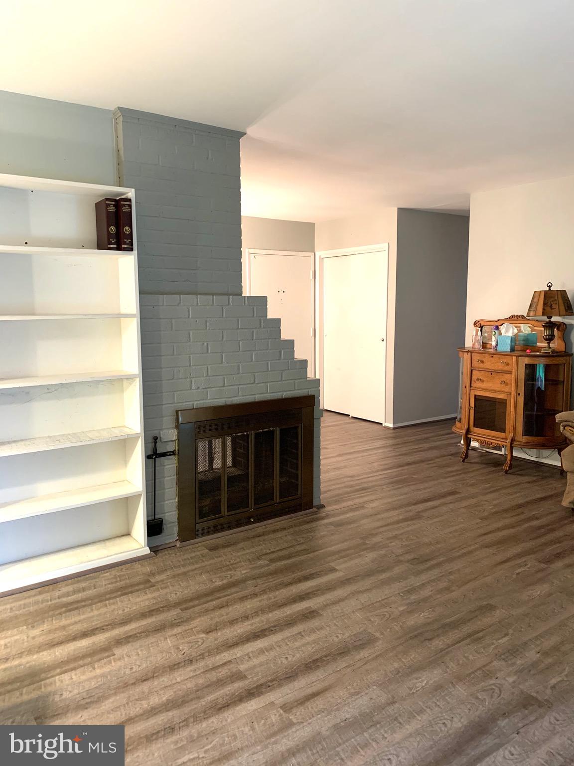 EDSALL PARK - Residential