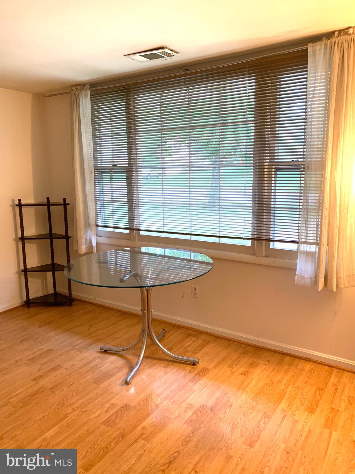 EDSALL PARK - Residential