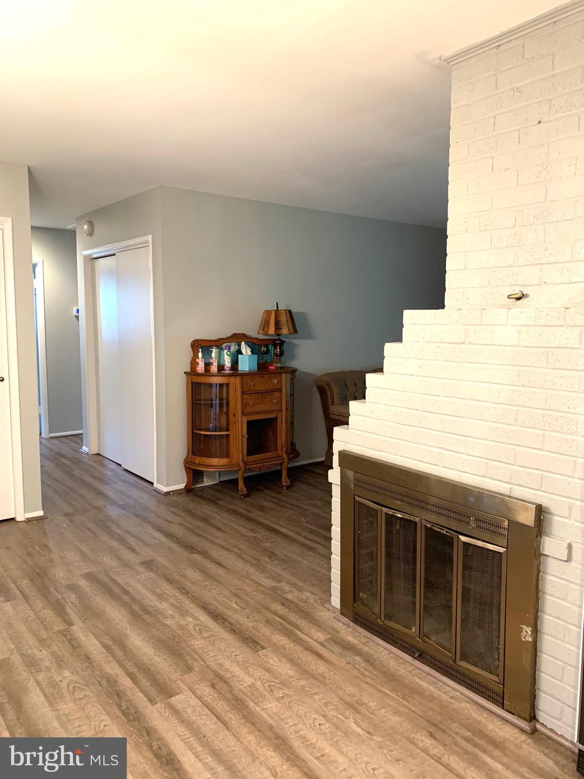 EDSALL PARK - Residential