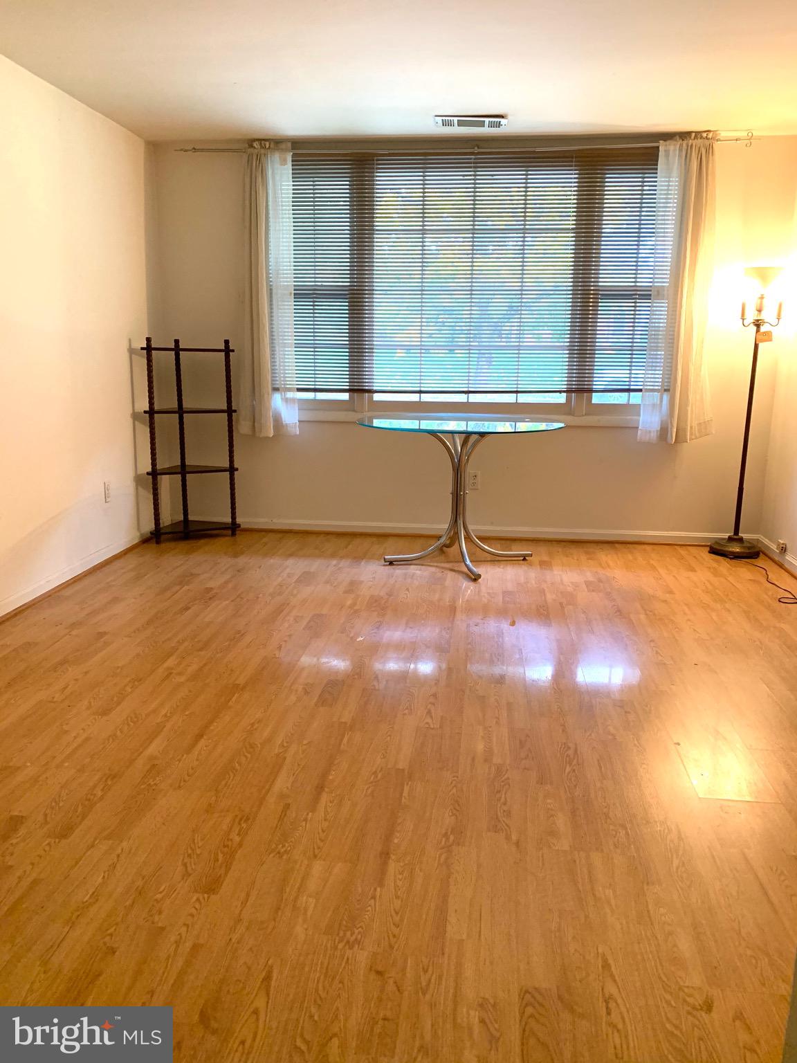 EDSALL PARK - Residential