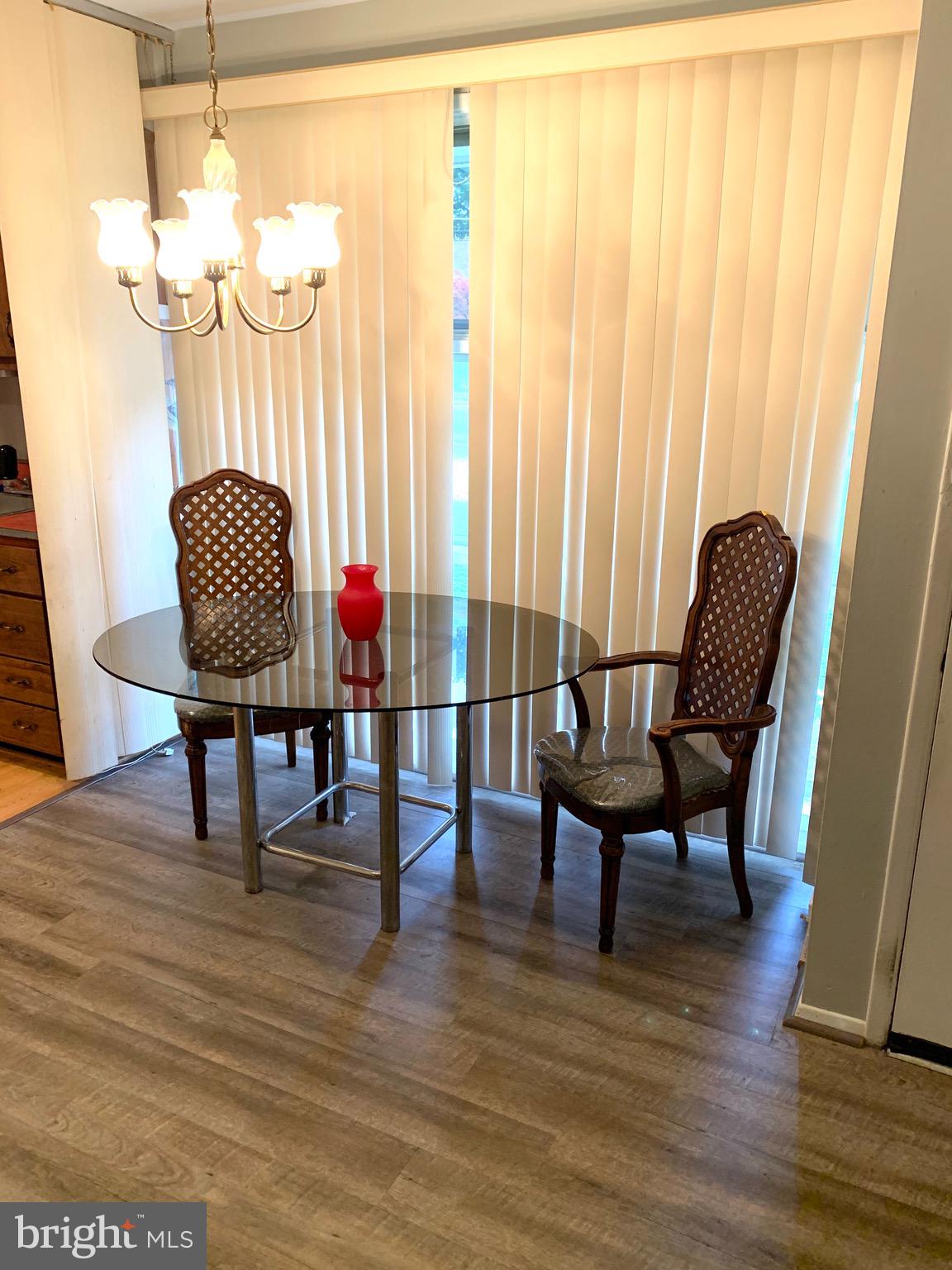 EDSALL PARK - Residential