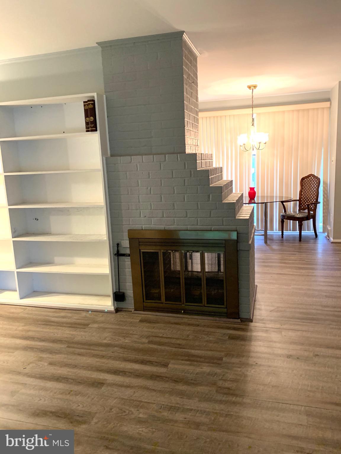 EDSALL PARK - Residential