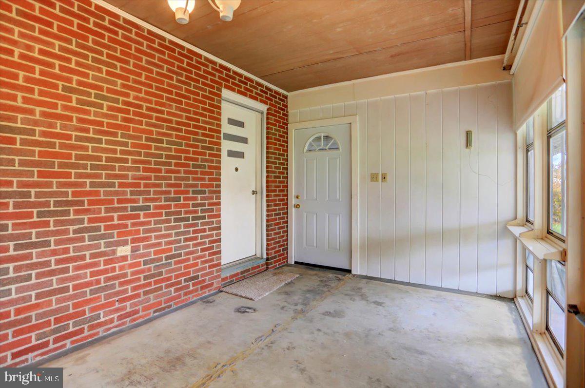 ST THOMAS VILLAG - Residential