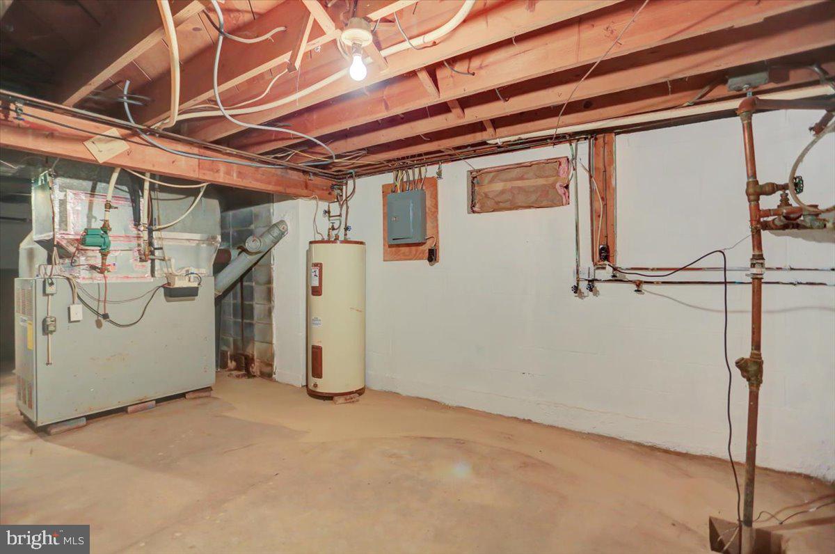 ST THOMAS VILLAG - Residential