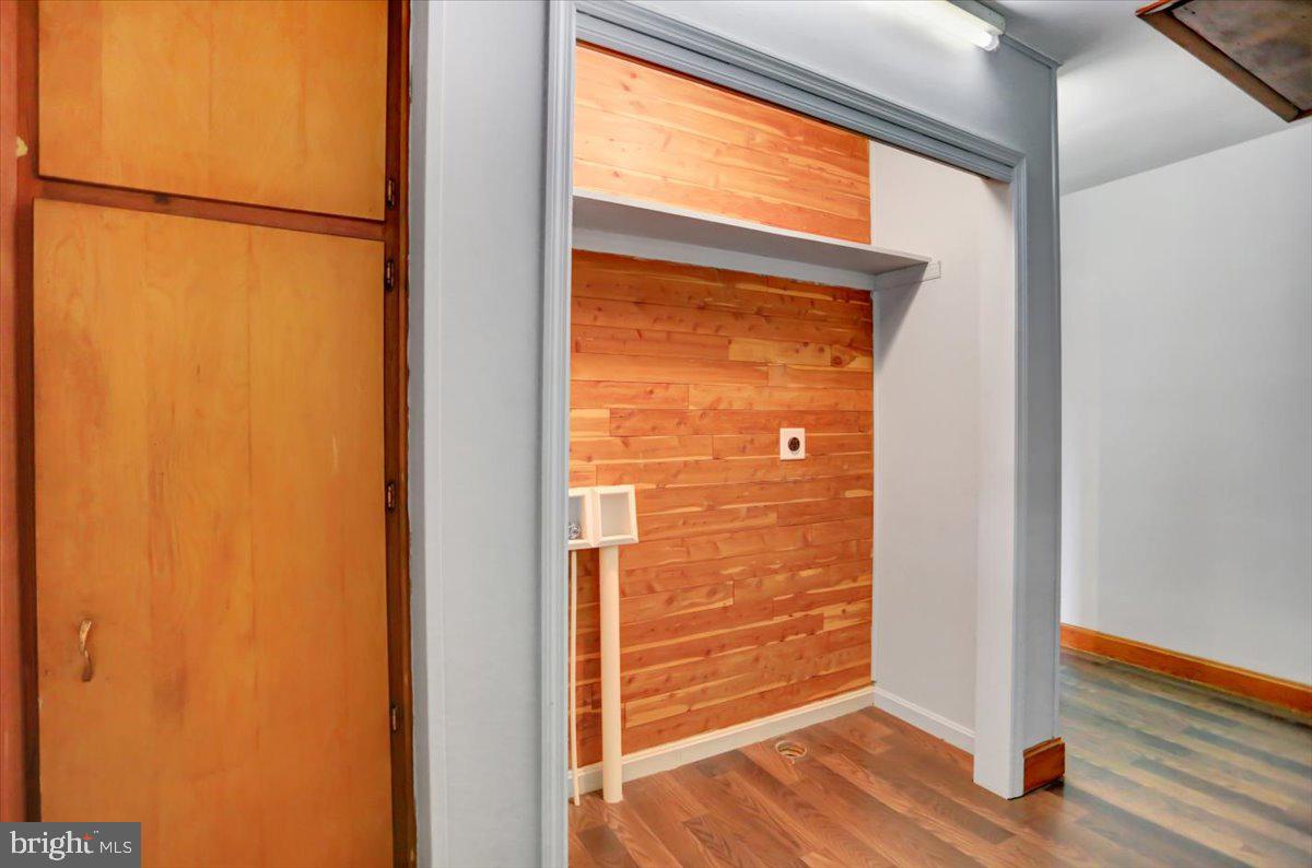 ST THOMAS VILLAG - Residential