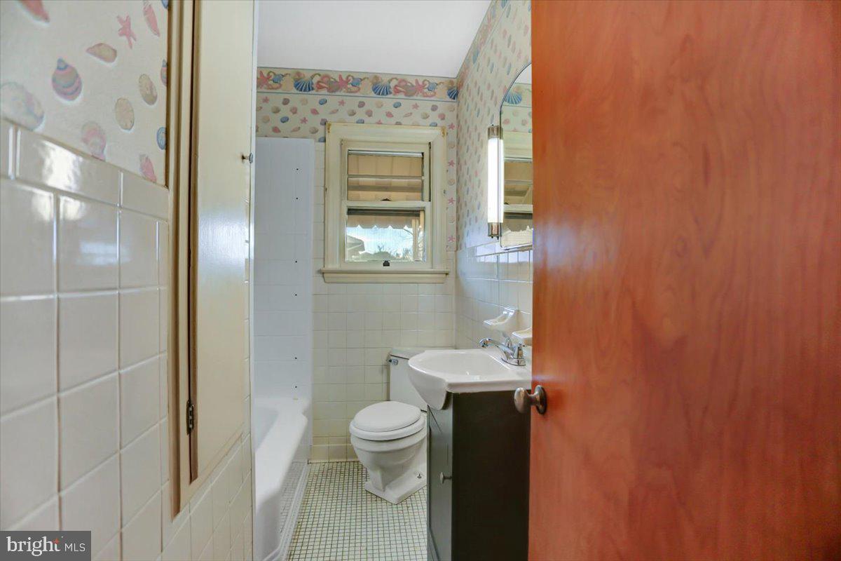 ST THOMAS VILLAG - Residential