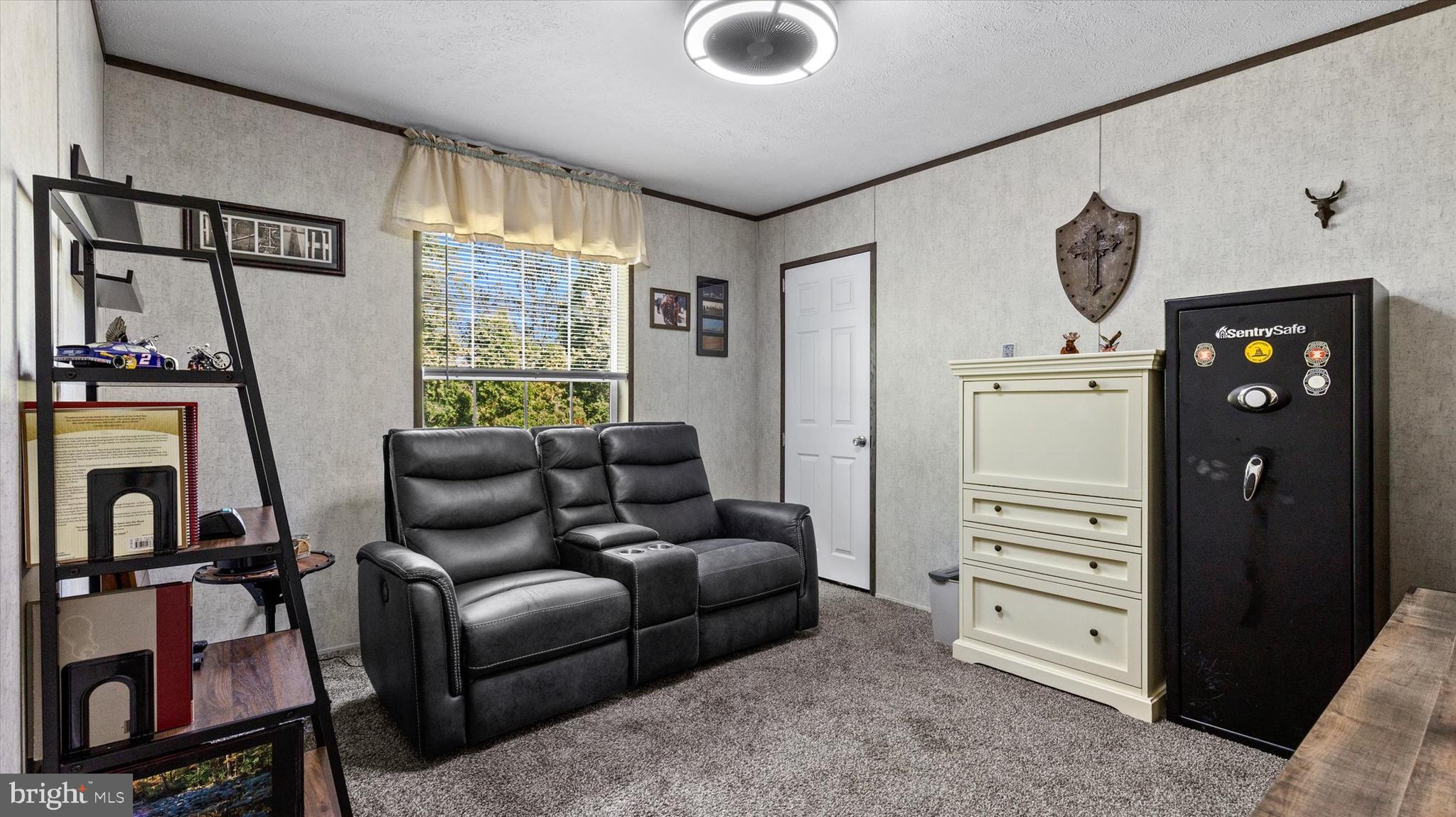 DERRY TOWNSHIP - Residential