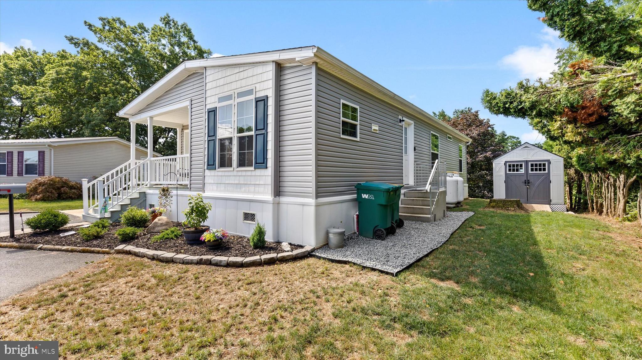 DERRY TOWNSHIP - Residential