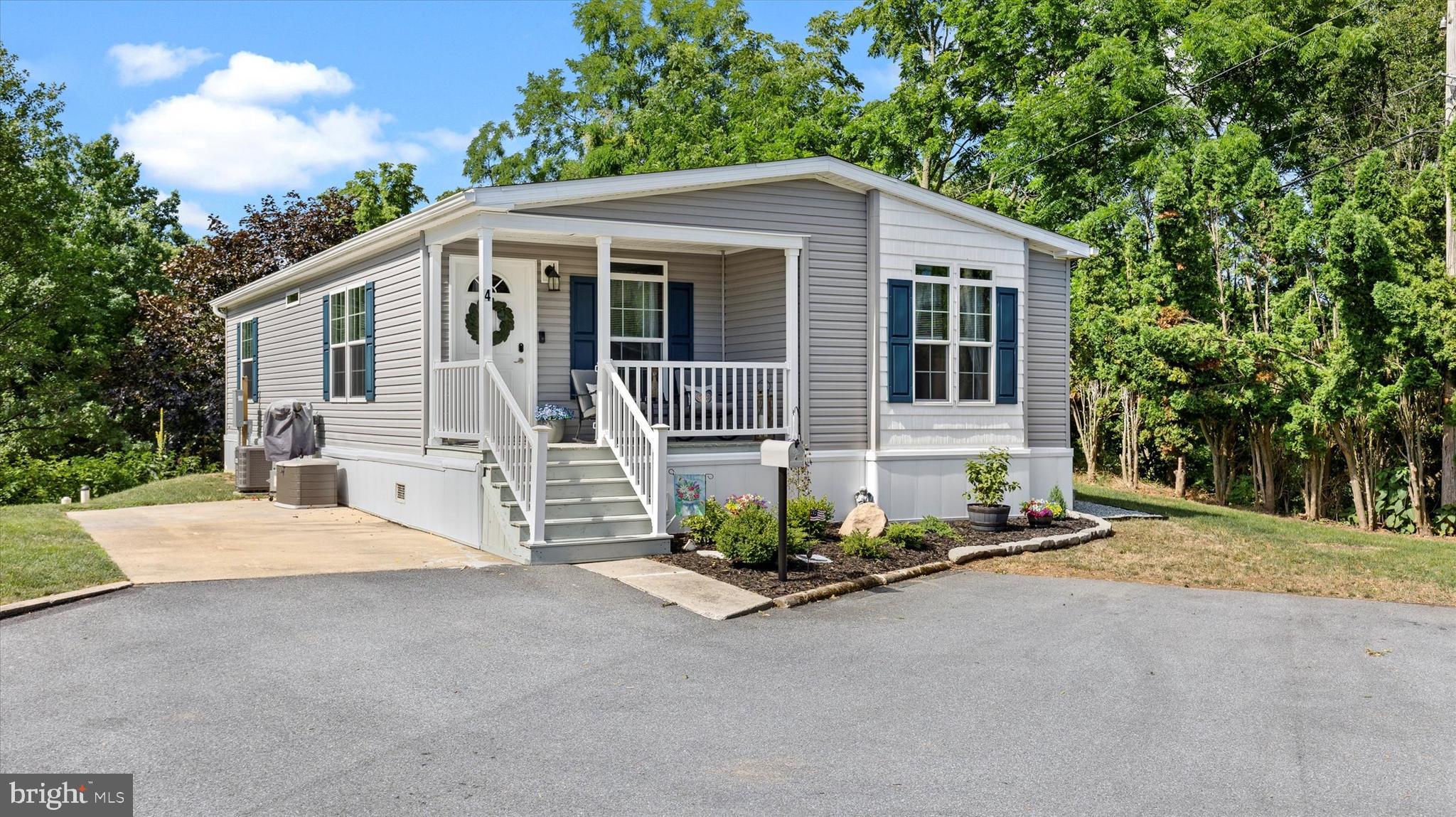 DERRY TOWNSHIP - Residential