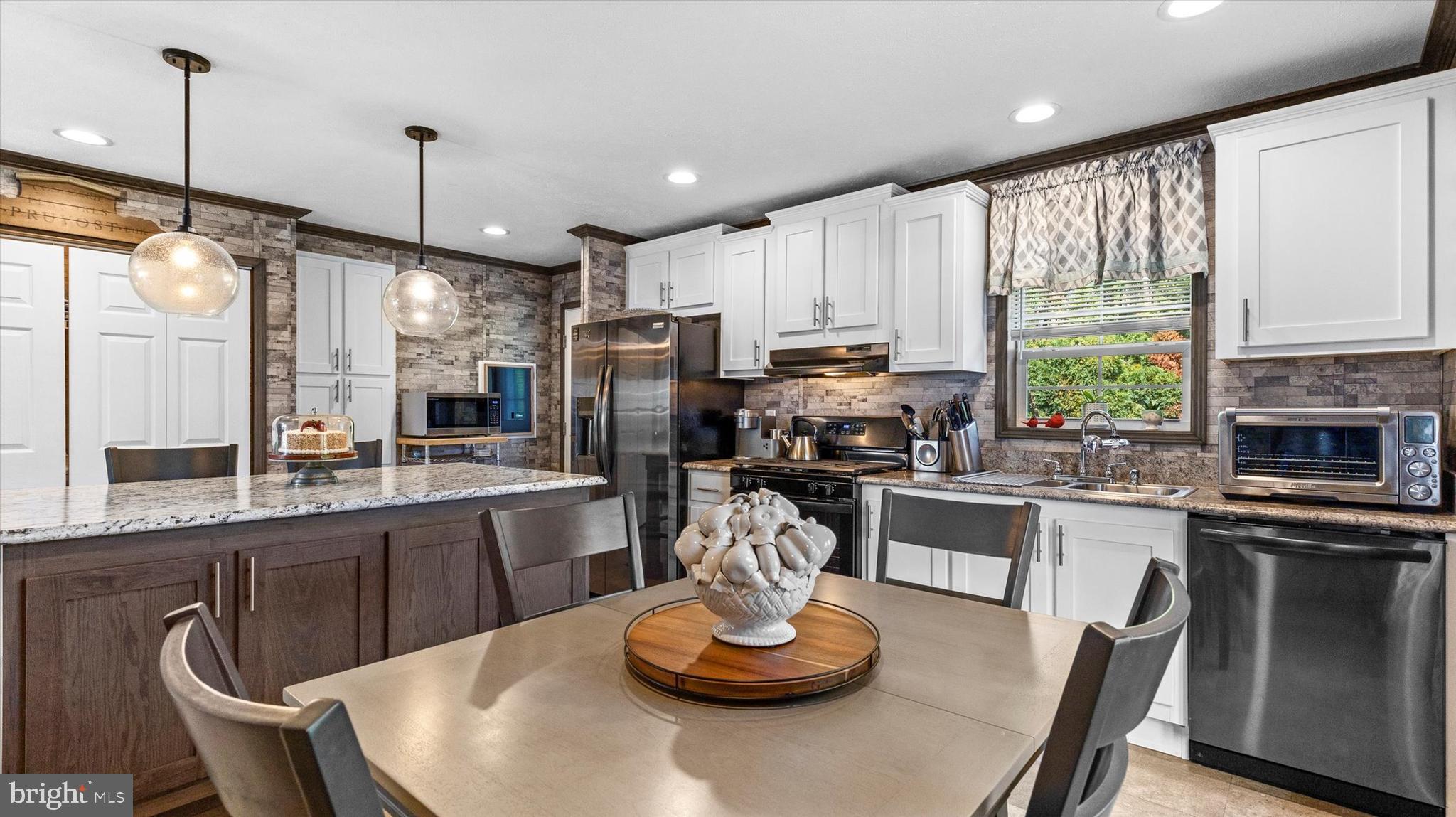 DERRY TOWNSHIP - Residential