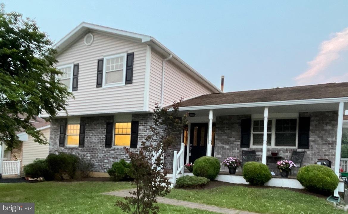 SPRIGGS COVE - Residential