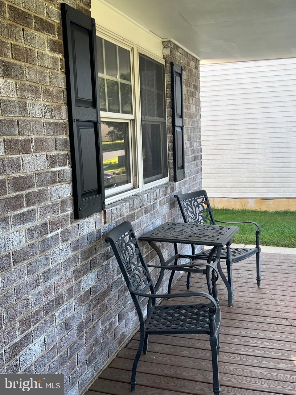 SPRIGGS COVE - Residential