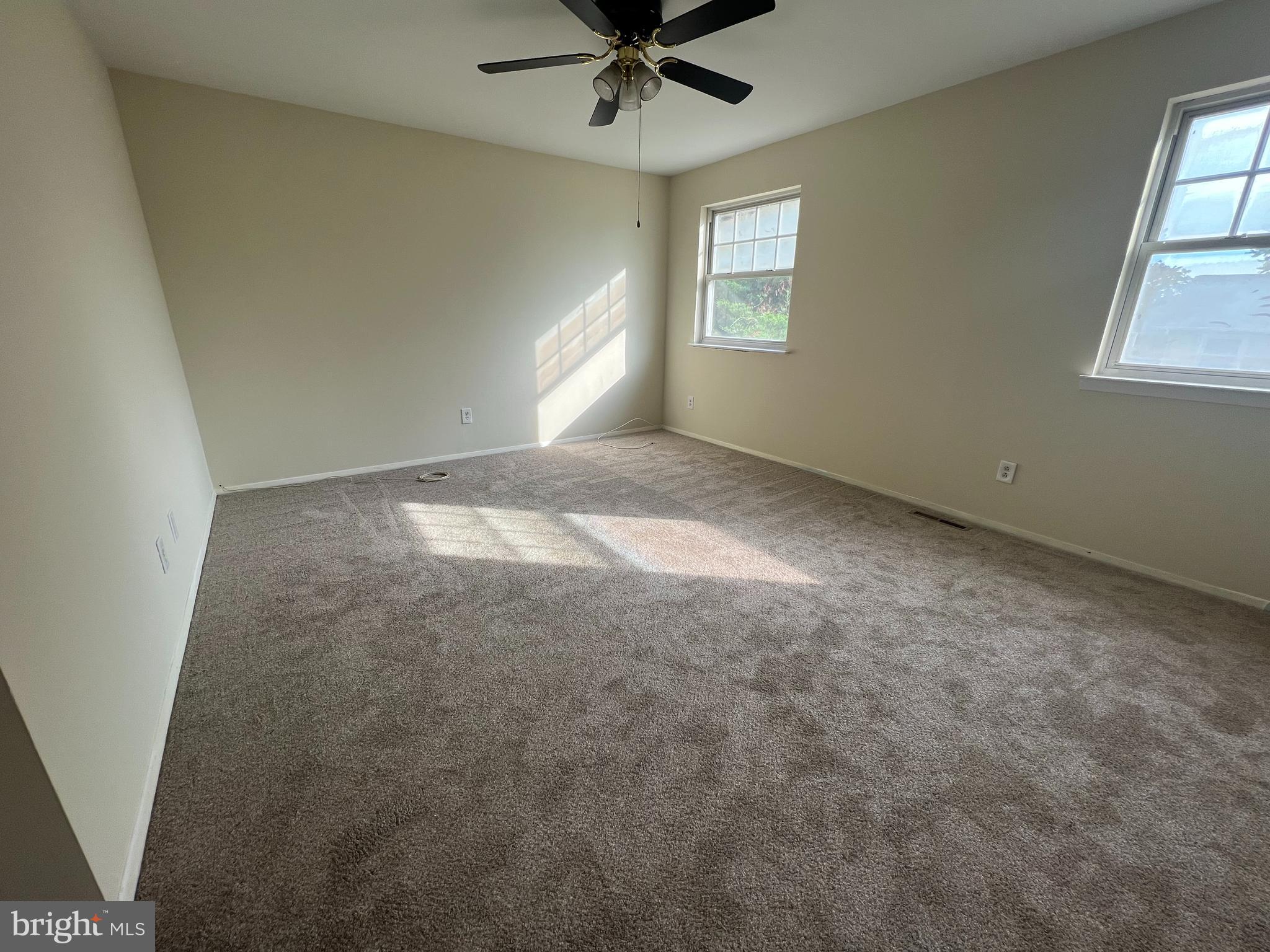 SPRIGGS COVE - Residential