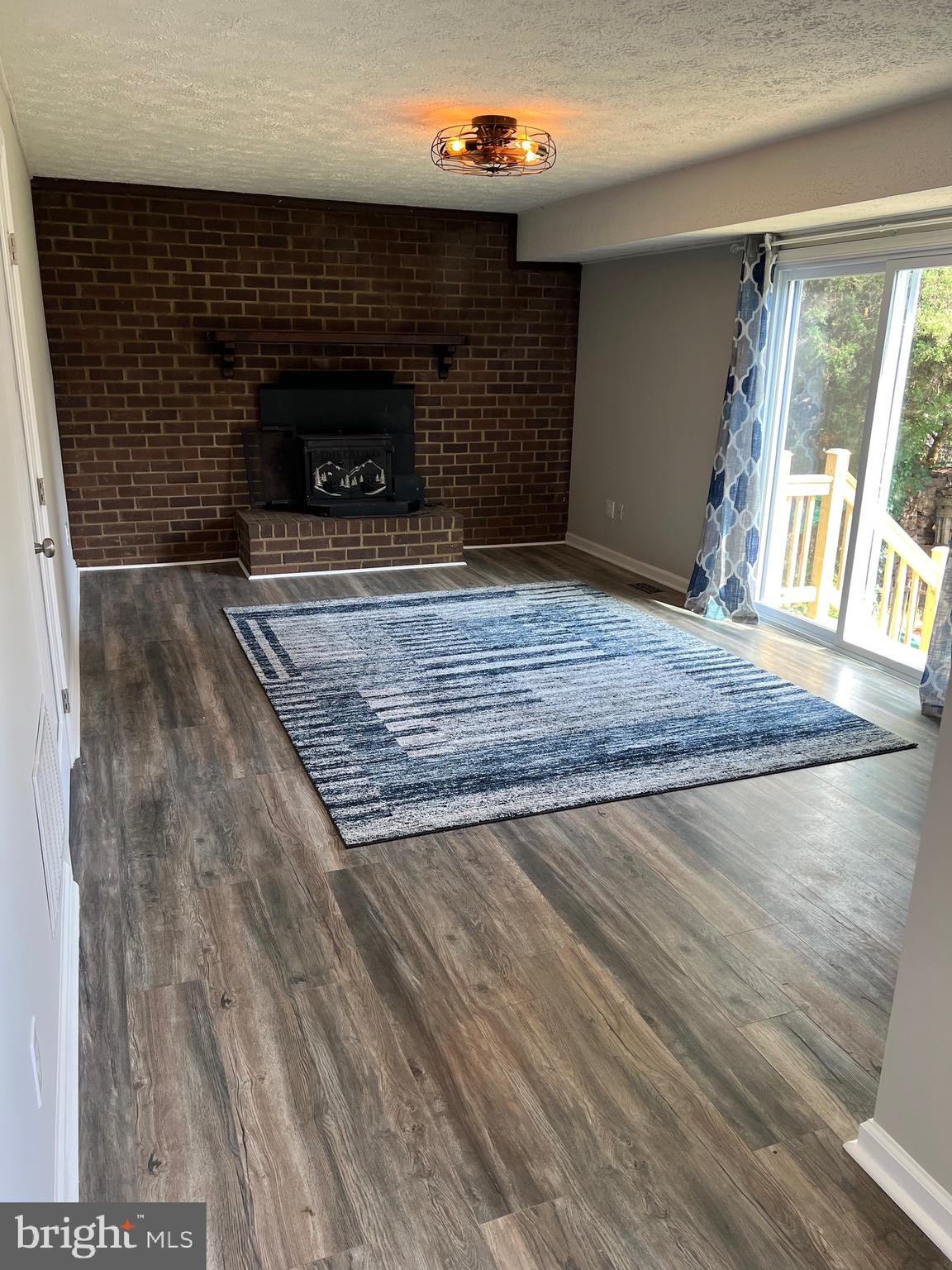 SPRIGGS COVE - Residential