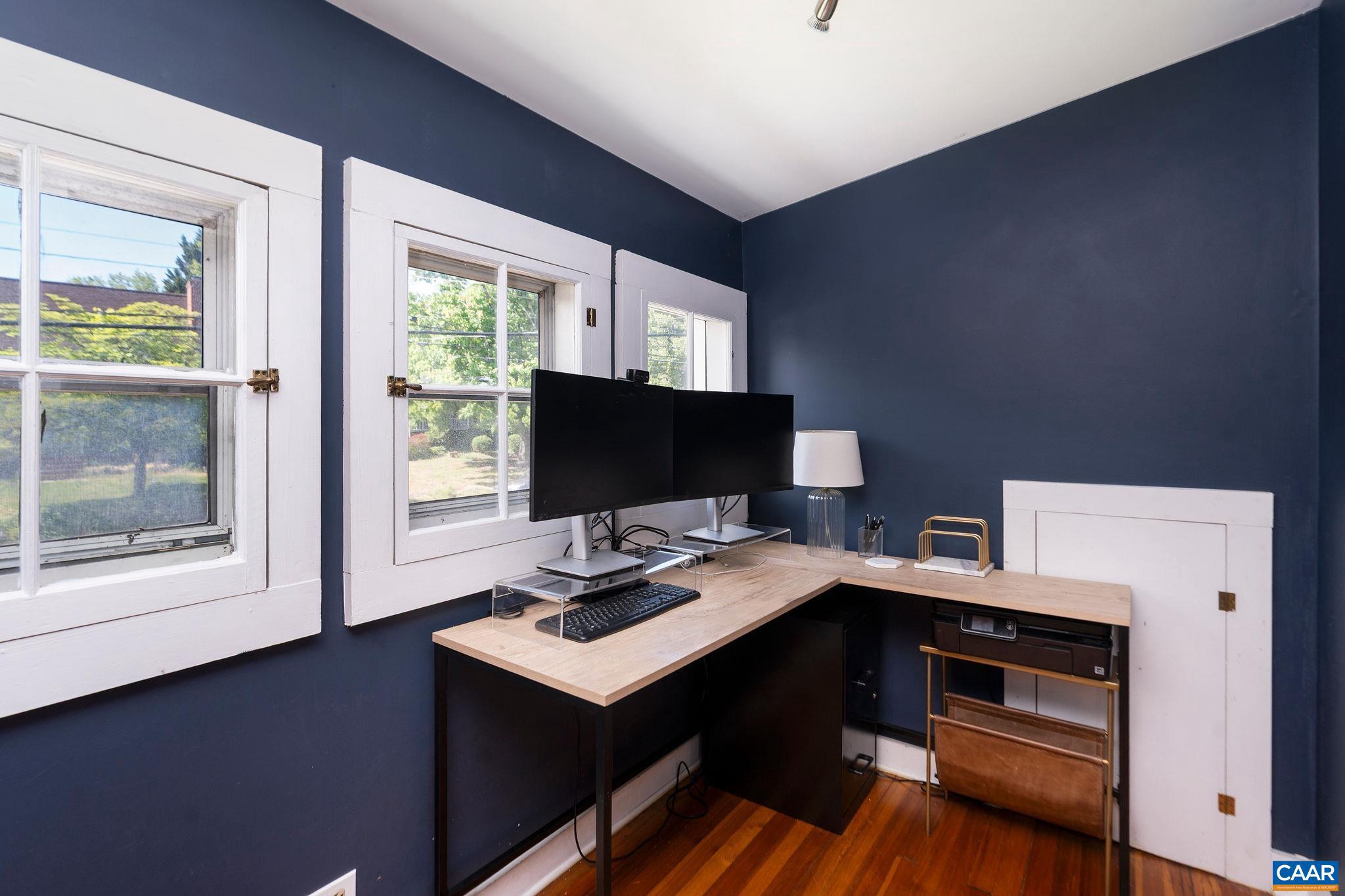 LOCUST GROVE - Residential