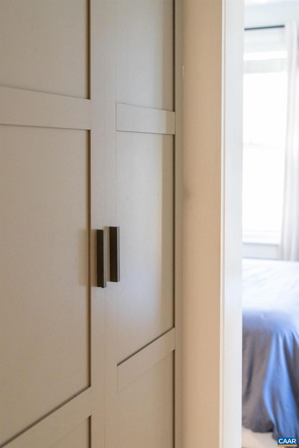 LOCUST GROVE - Residential