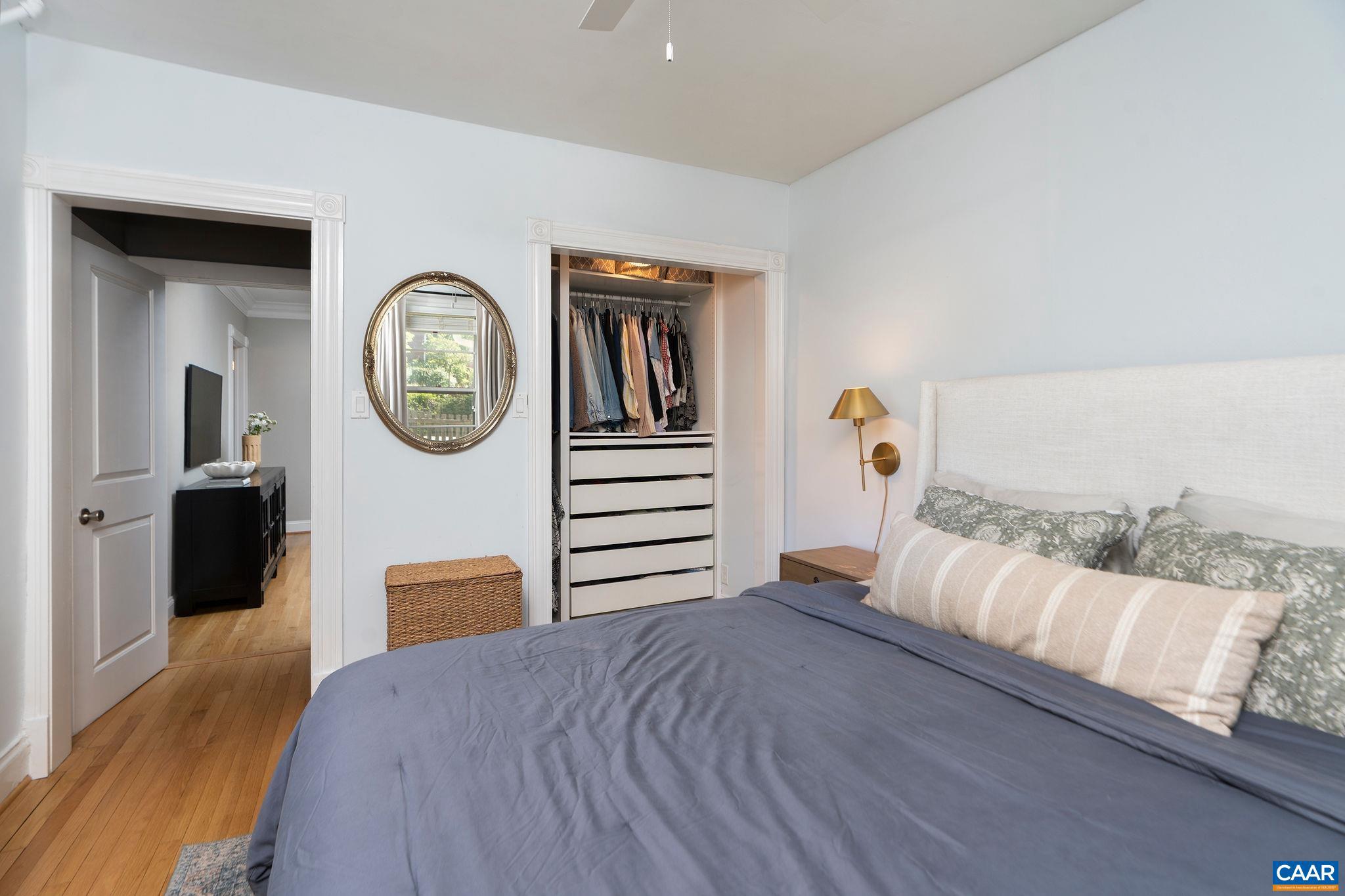 LOCUST GROVE - Residential