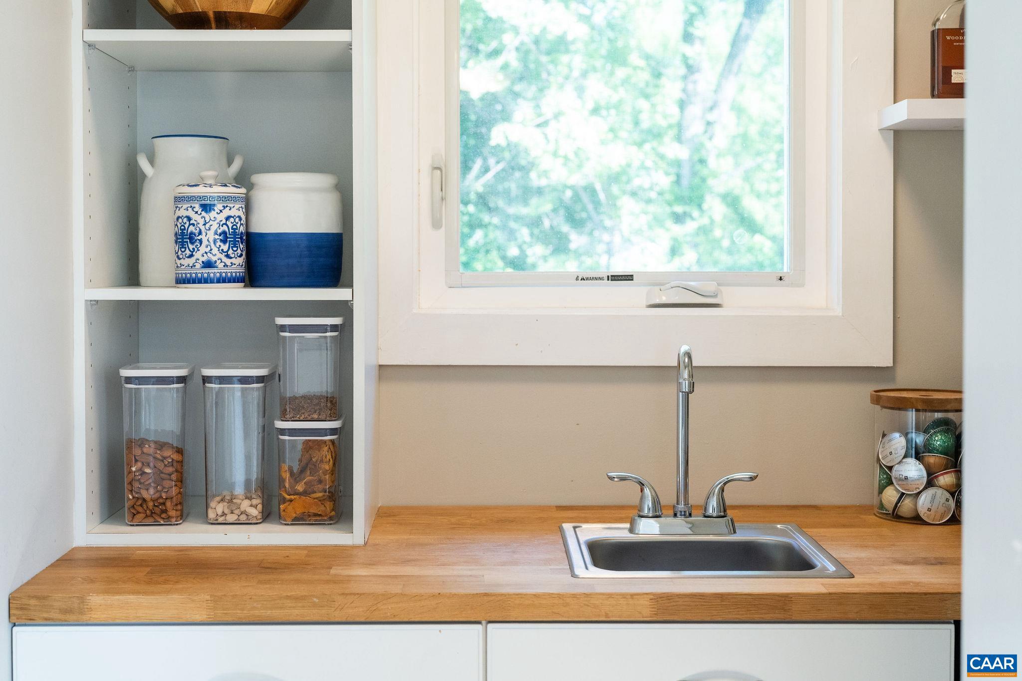 LOCUST GROVE - Residential