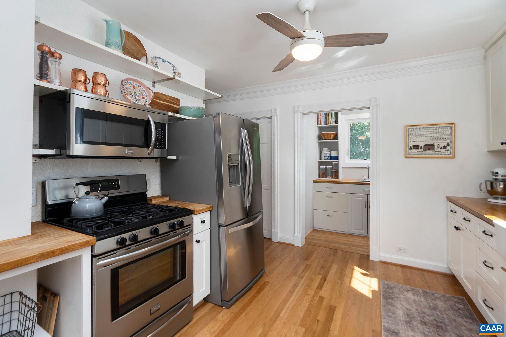 LOCUST GROVE - Residential