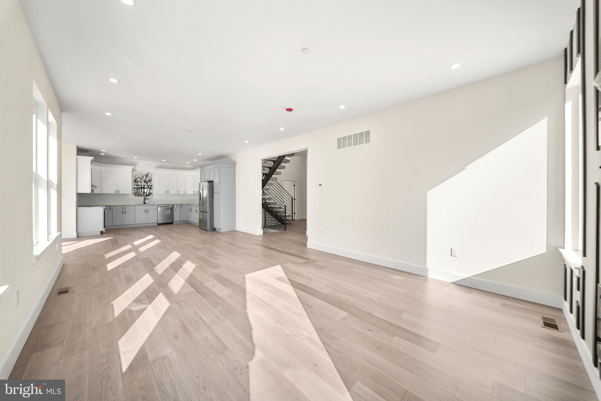 NON AVAILABLE - Residential