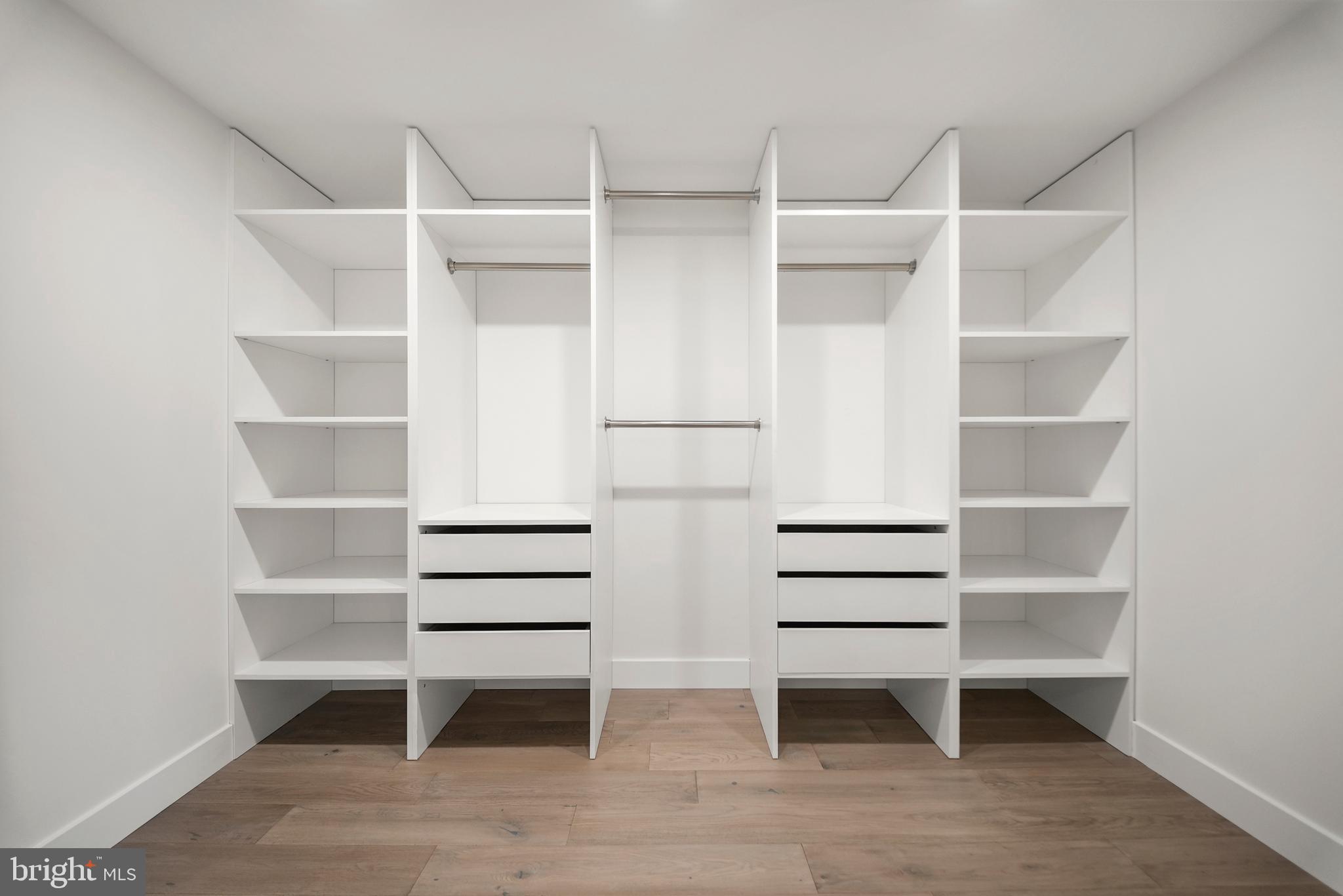 NON AVAILABLE - Residential