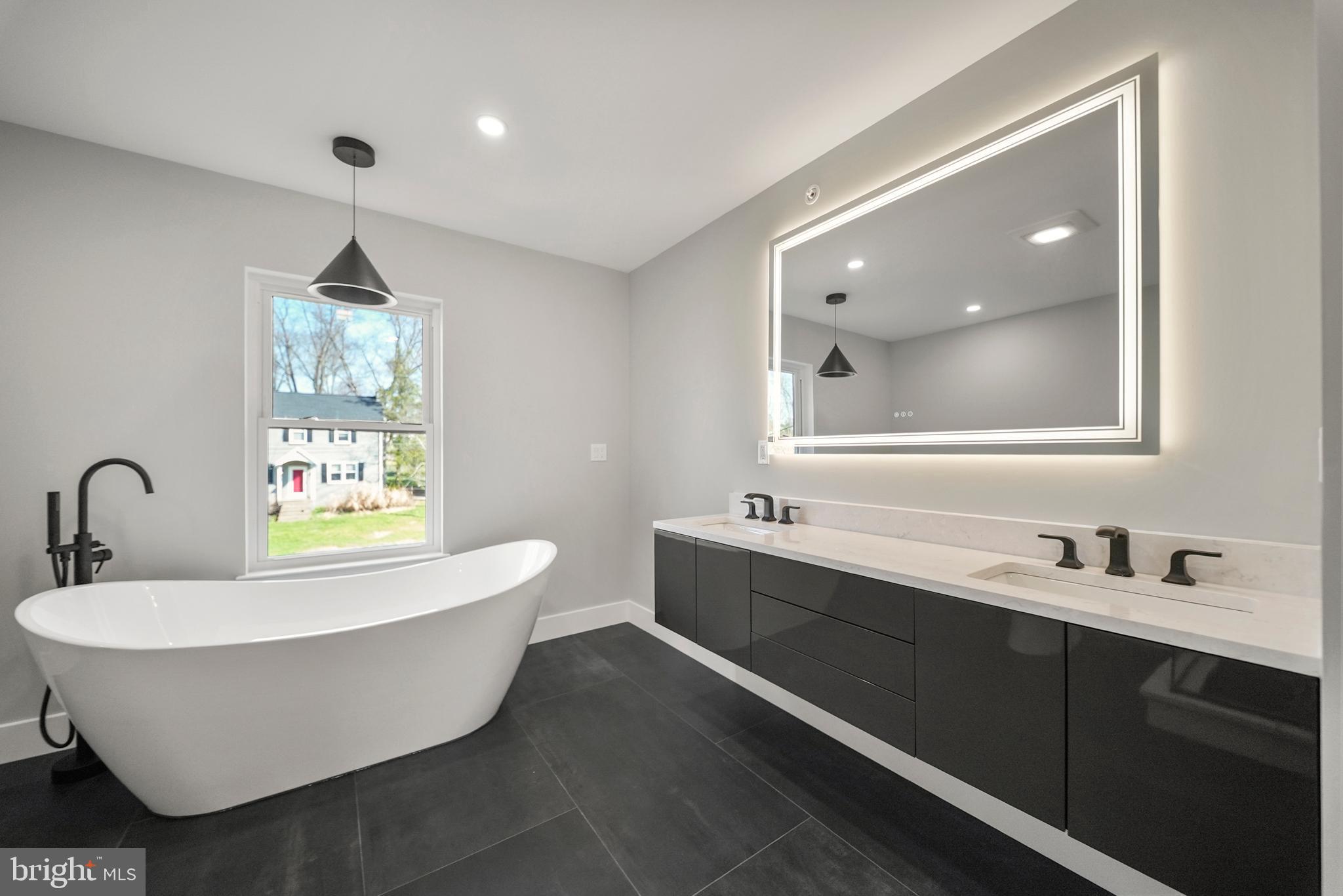 NON AVAILABLE - Residential