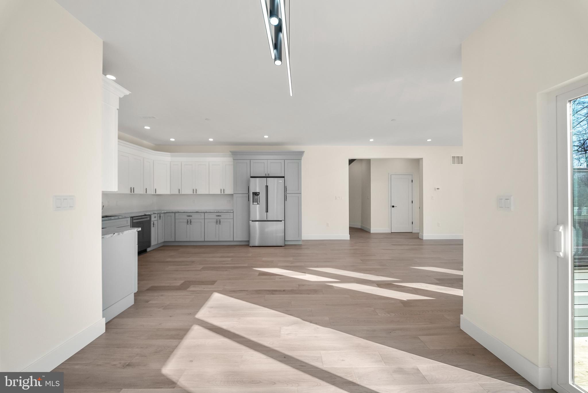 NON AVAILABLE - Residential