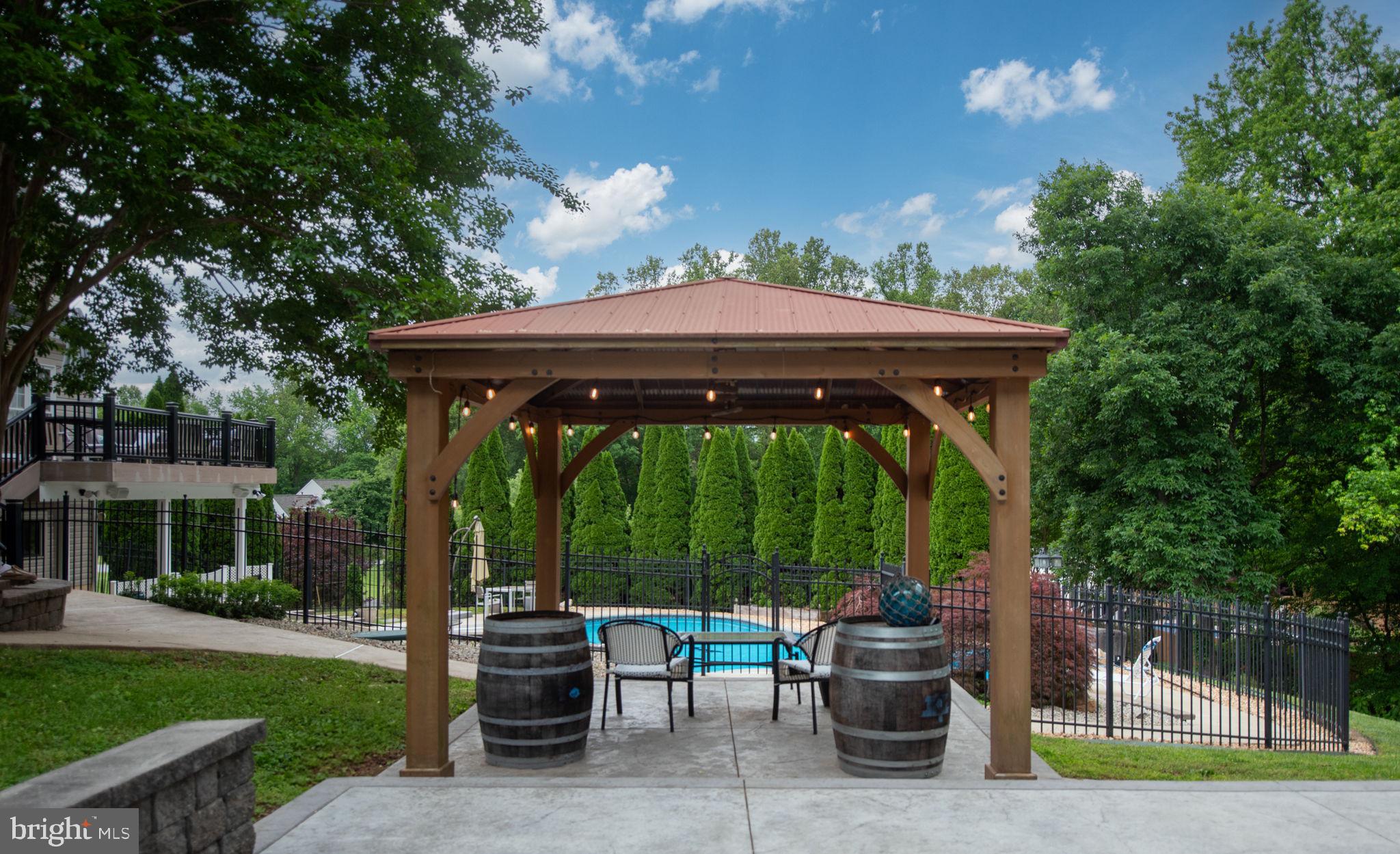 7211 NI RIVER LANDING