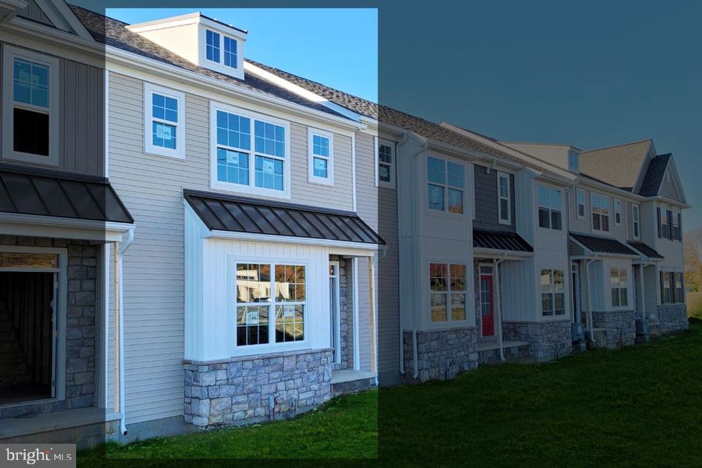 Photo of 2437 ARTESIAN WAY #29, LANCASTER, PA 17601 (MLS # PALA2033406)